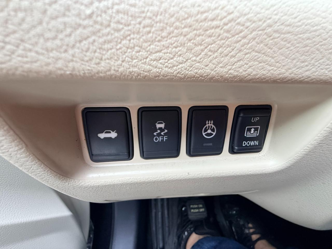 Nissan Maxima 4dr Sdn 3.5 Platinum 2016