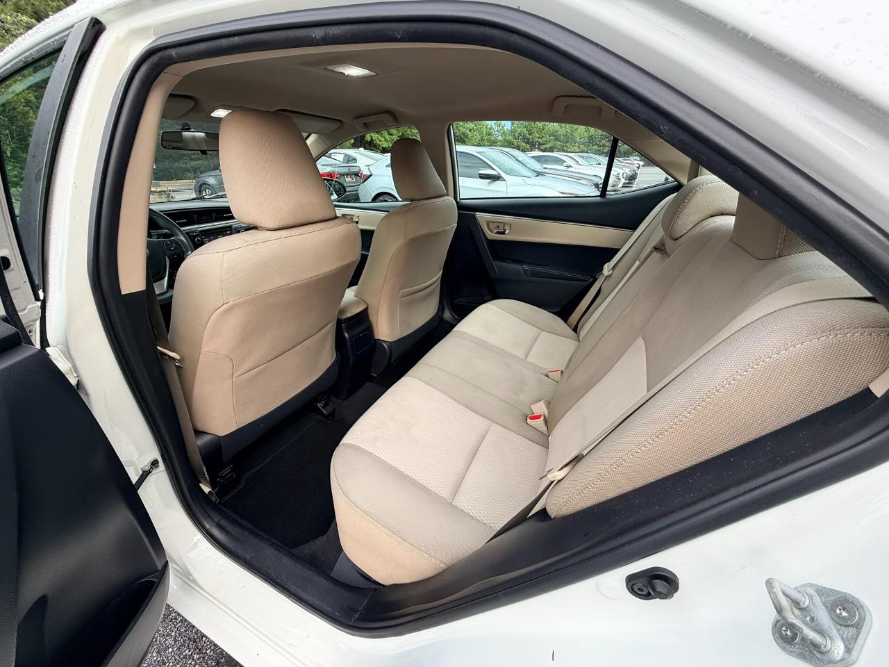 Toyota Corolla LE 2015