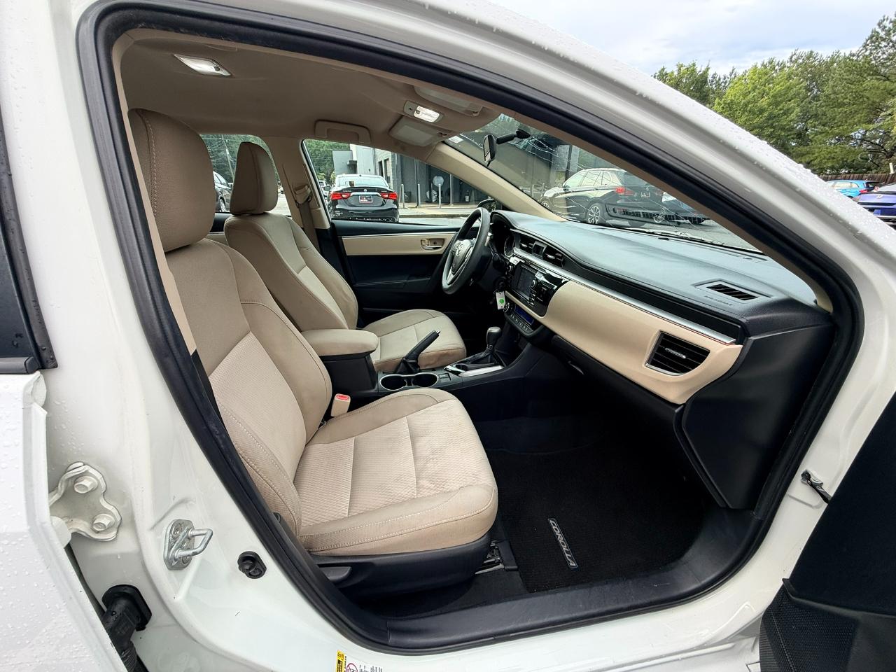 Toyota Corolla LE 2015
