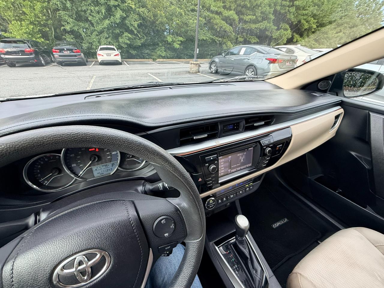 Toyota Corolla LE 2015