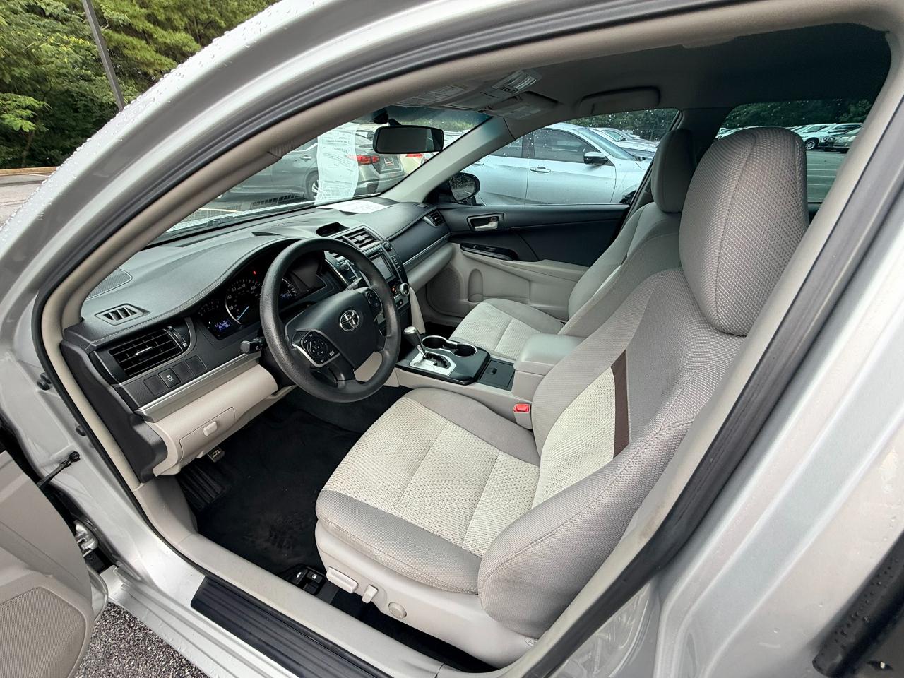 Toyota Camry LE 2014