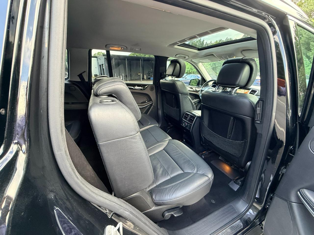 Mercedes-Benz GL-Class GL550 4MATIC 2016