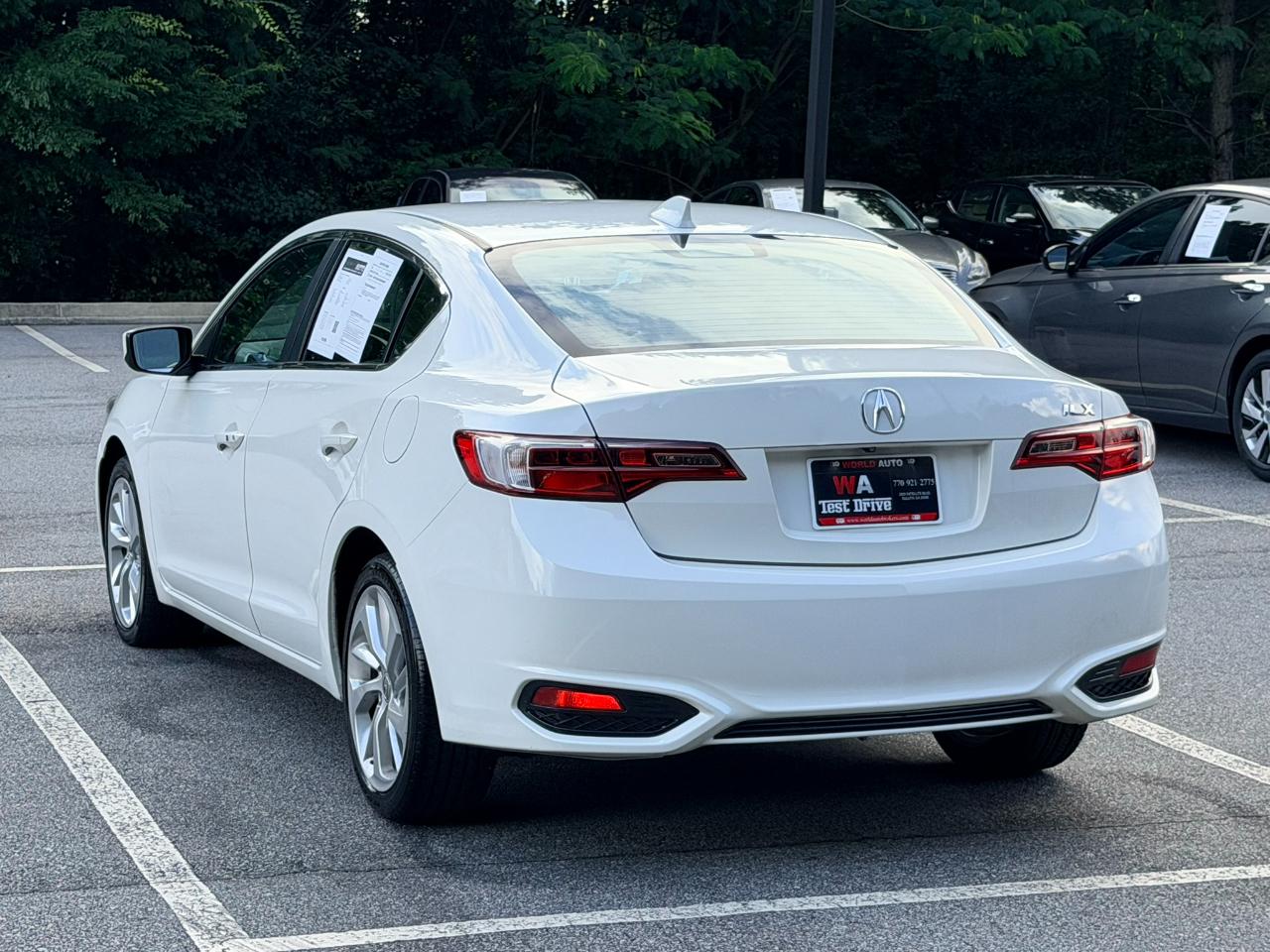 Acura ILX Base 2018