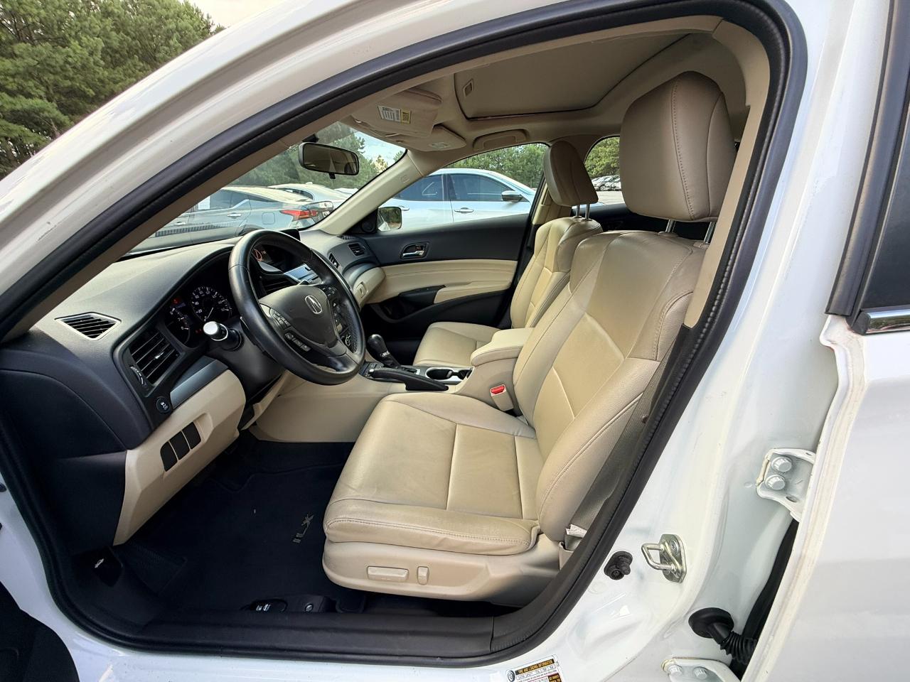 Acura ILX Base 2018