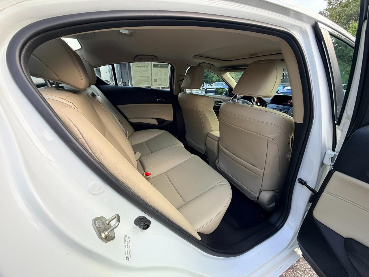 Acura ILX Base 2018