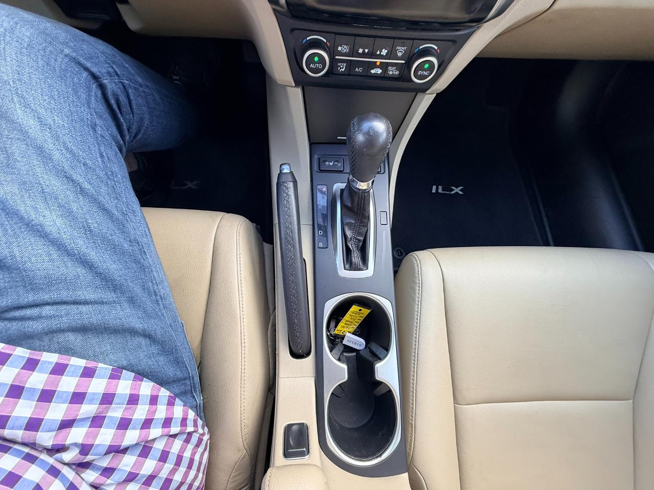 Acura ILX Base 2018