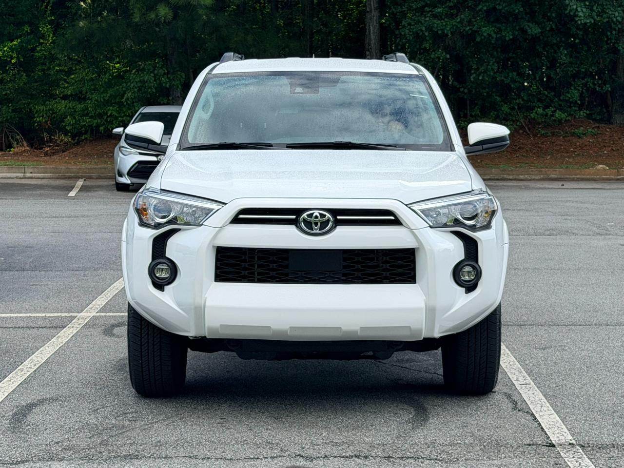 Toyota 4Runner SR5 2024