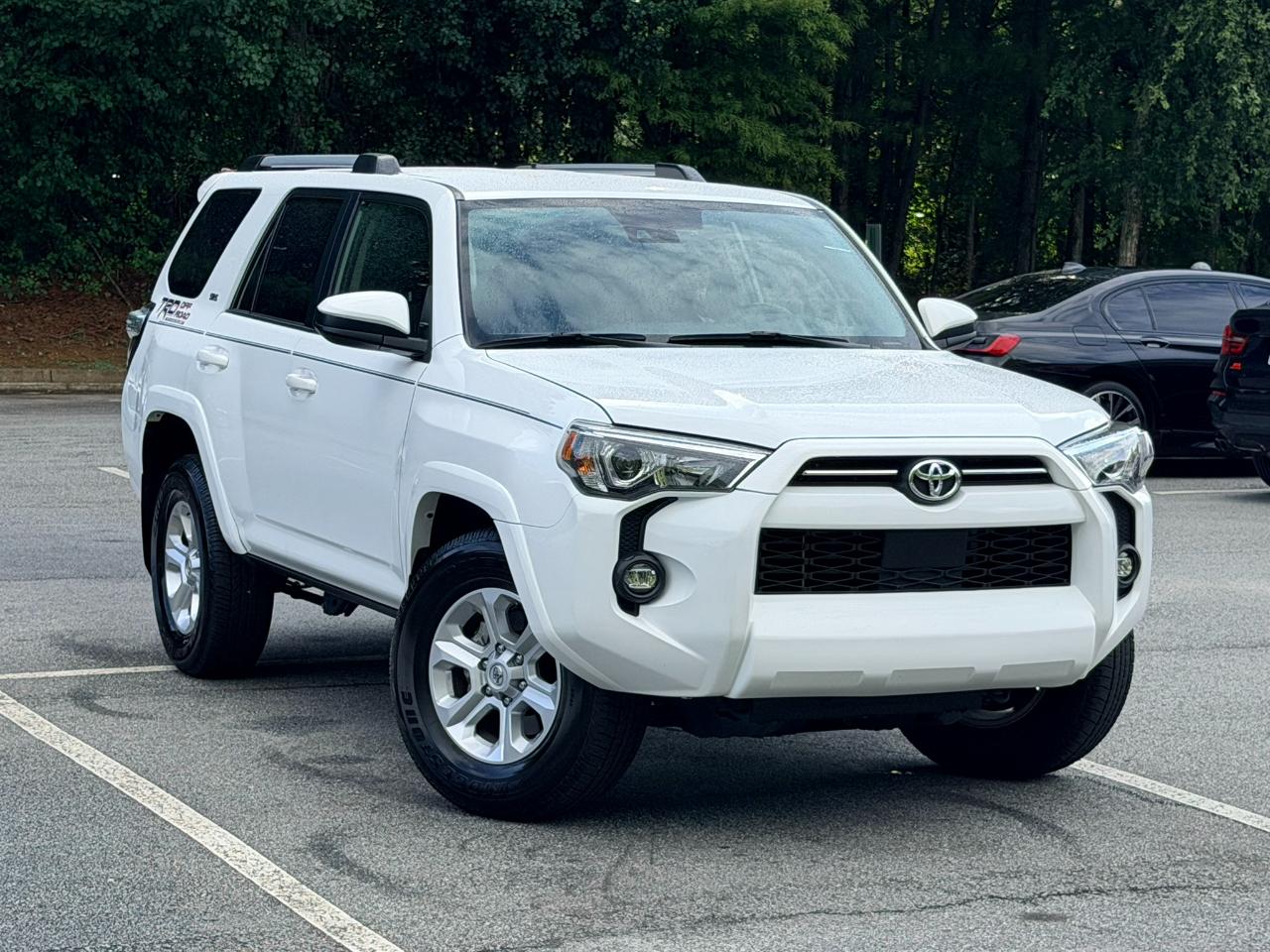 Toyota 4Runner SR5 2024