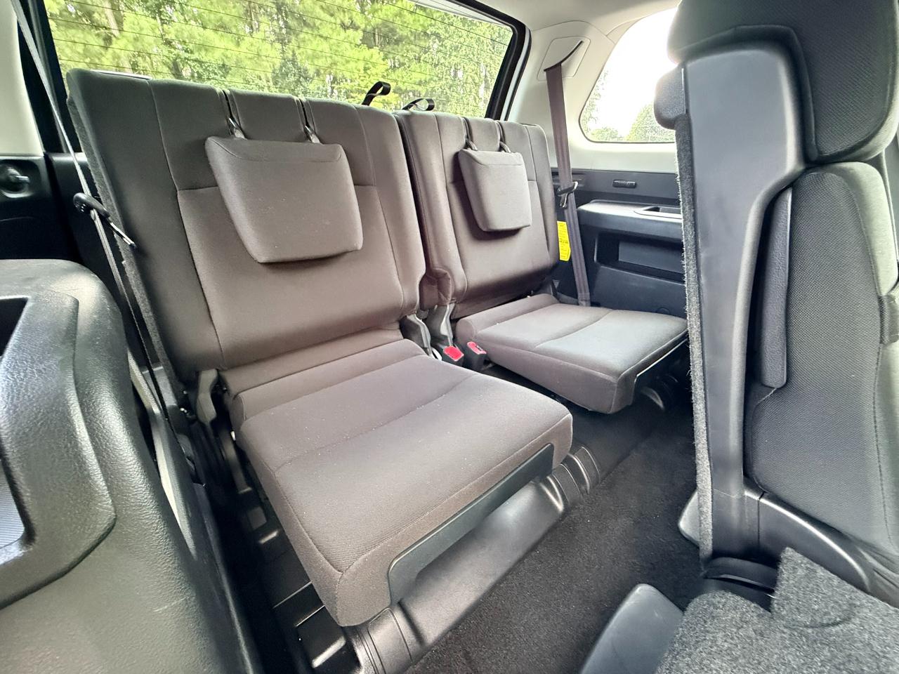 Toyota 4Runner SR5 2024