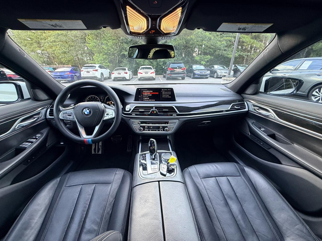 BMW 7-Series 740i 2019