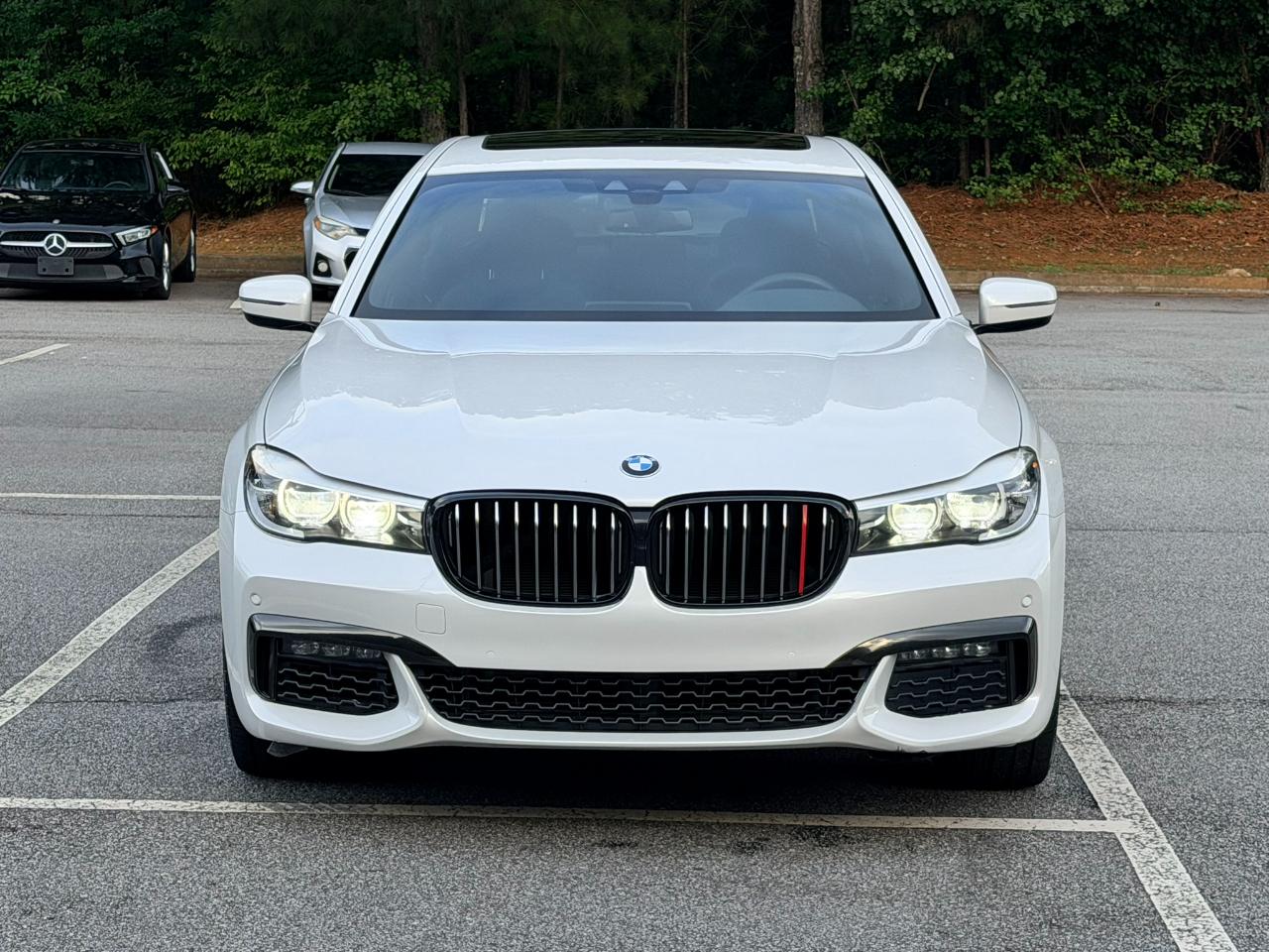 BMW 7-Series 740i 2019
