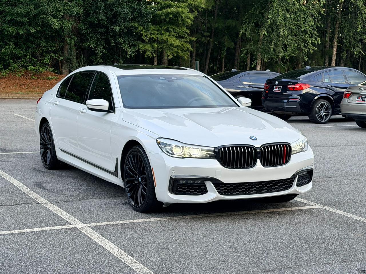 BMW 7-Series 740i 2019