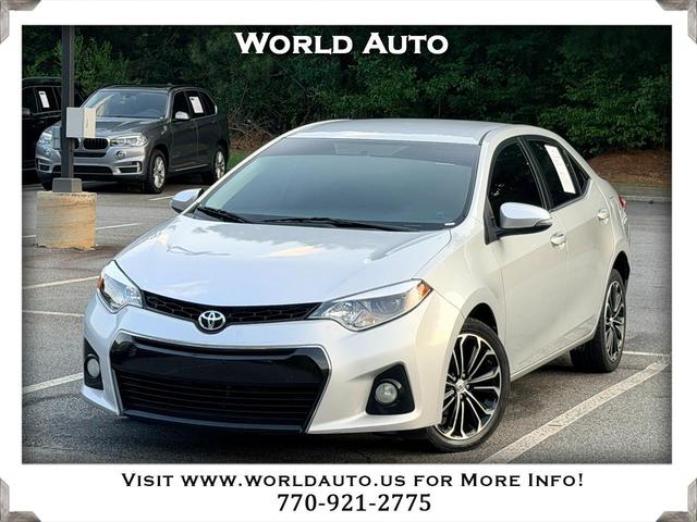 Classic Silver Metallic 2014 Toyota Corolla Sedan Front-Wheel Drive Automatic
