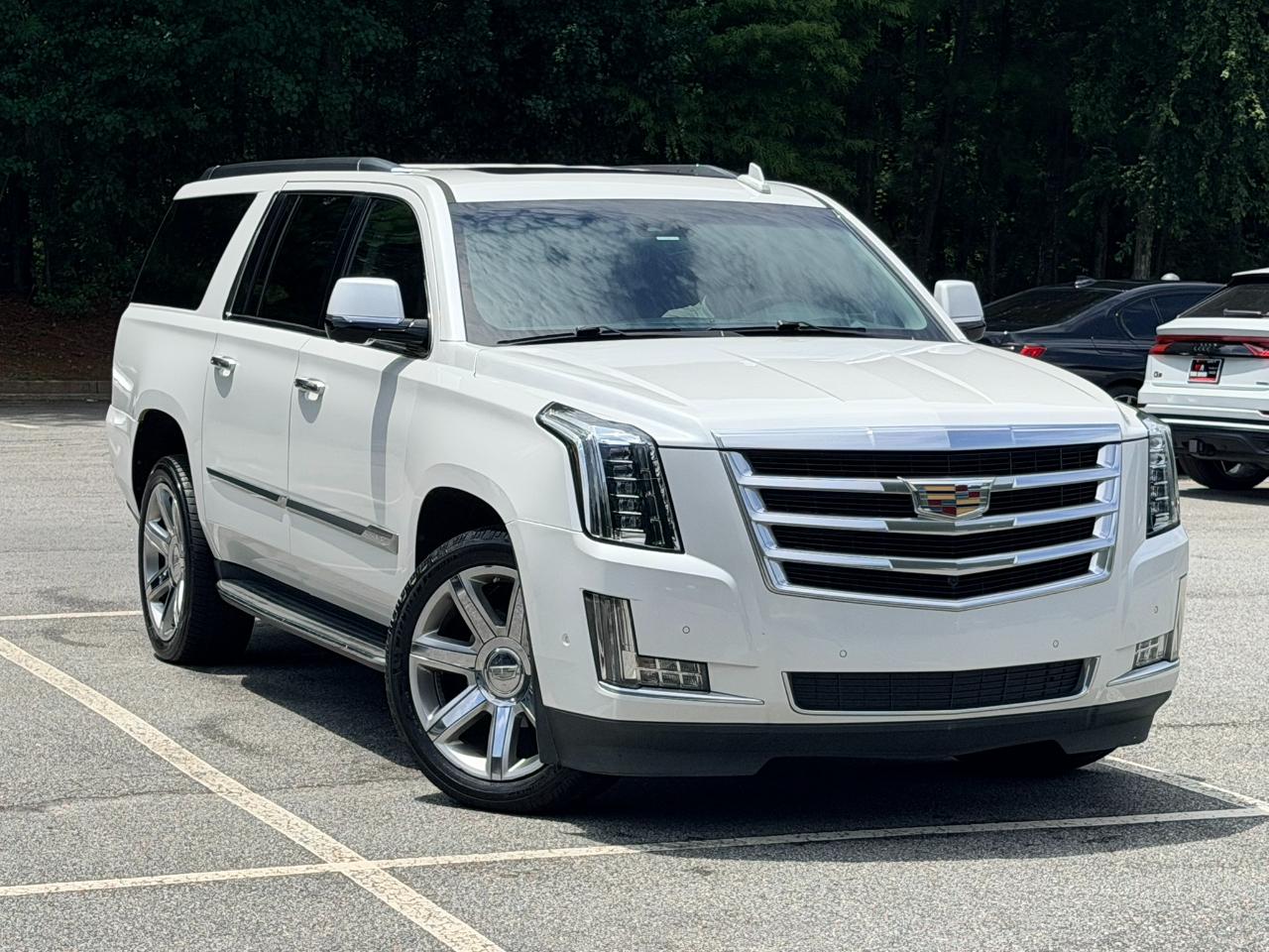 Cadillac Escalade ESV Luxury 4WD 2018