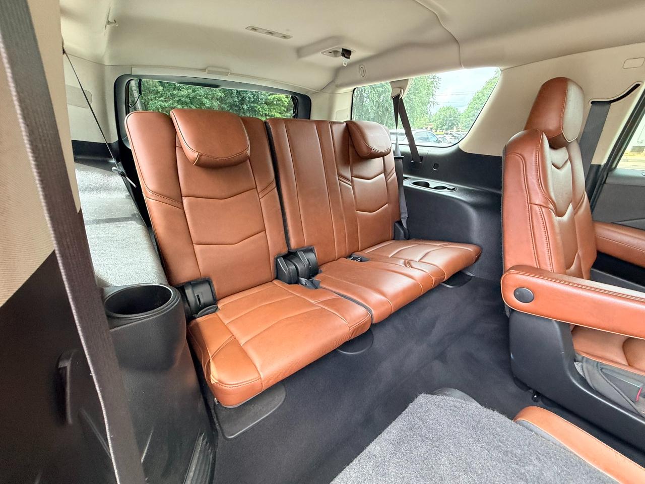 Cadillac Escalade ESV Luxury 4WD 2018