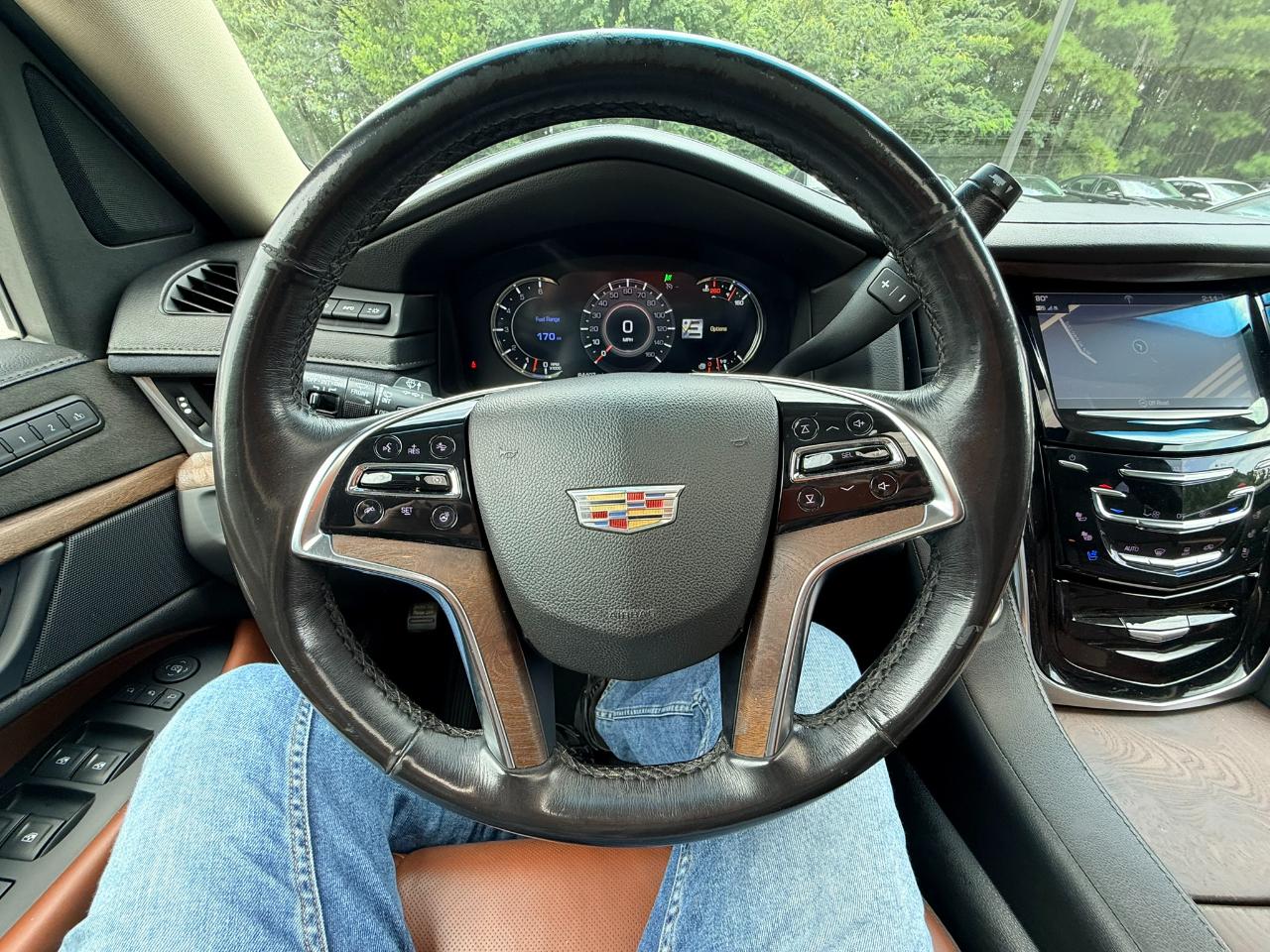 Cadillac Escalade ESV Luxury 4WD 2018