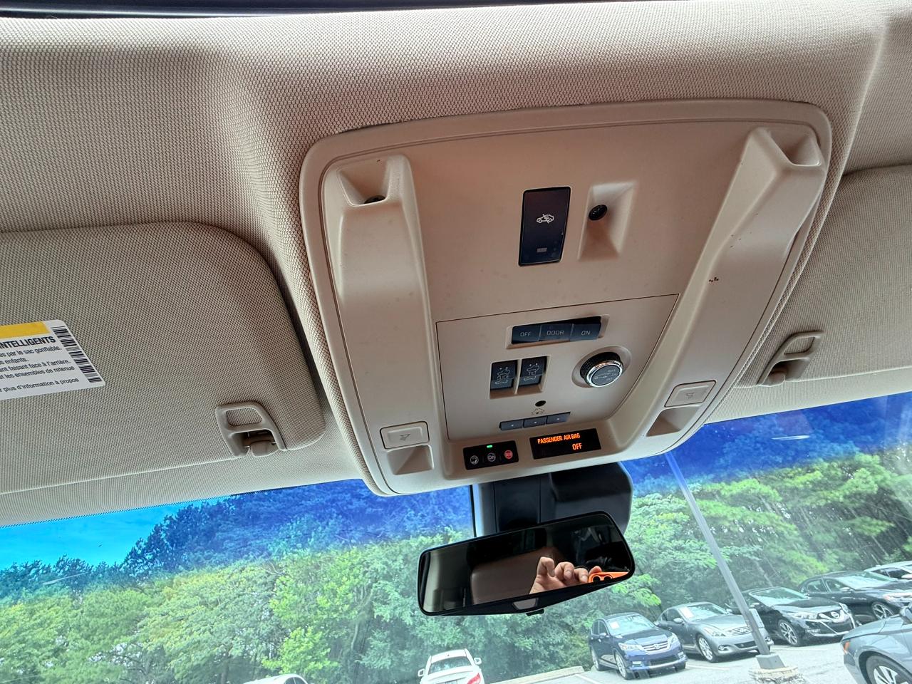 Cadillac Escalade ESV Luxury 4WD 2018