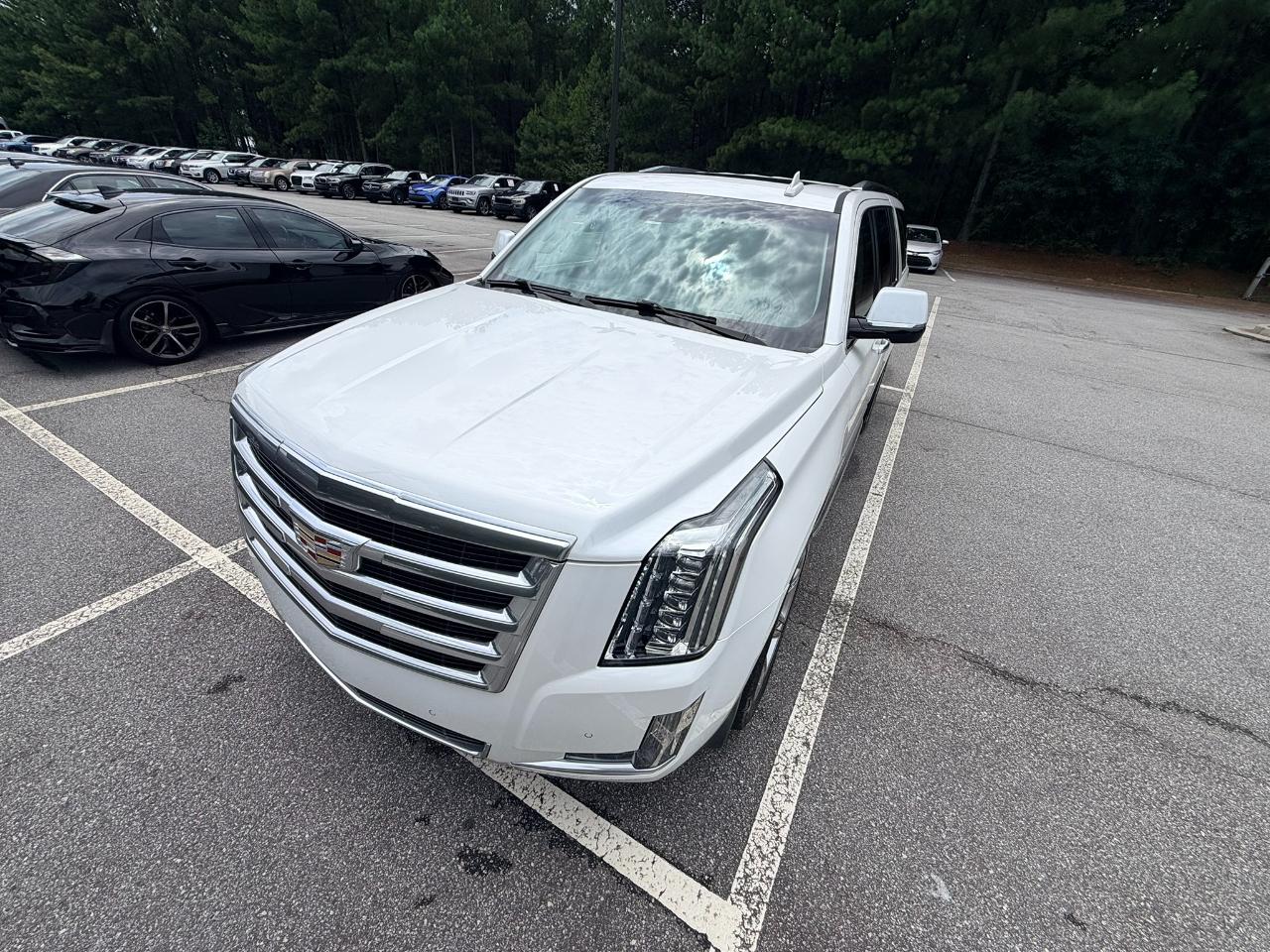Cadillac Escalade ESV Luxury 4WD 2018