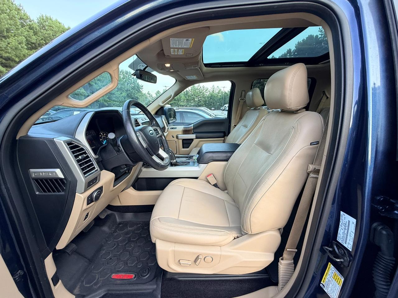 Ford F-150 Lariat SuperCrew 5.5-ft. Bed 4WD 2015
