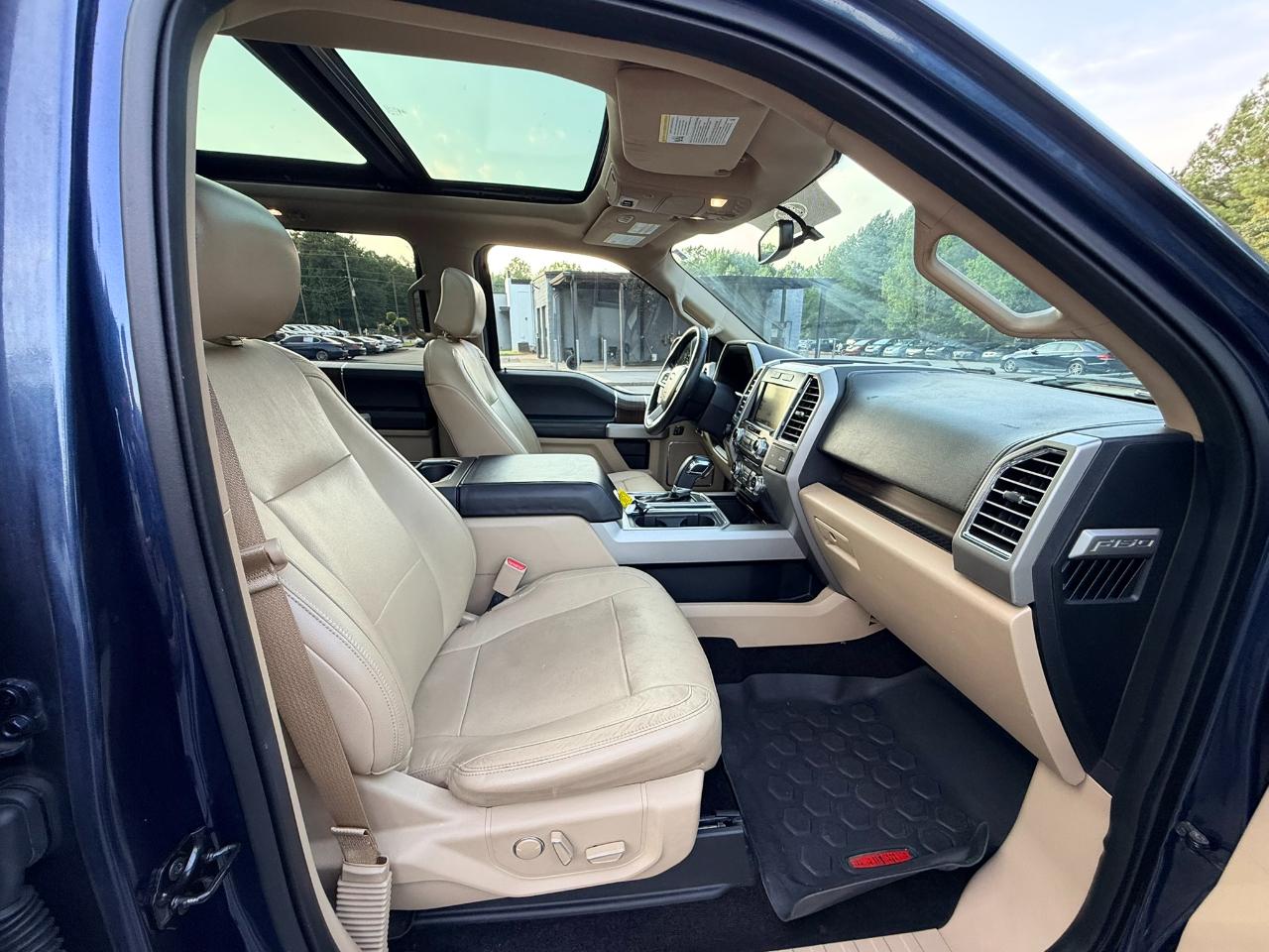 Ford F-150 Lariat SuperCrew 5.5-ft. Bed 4WD 2015