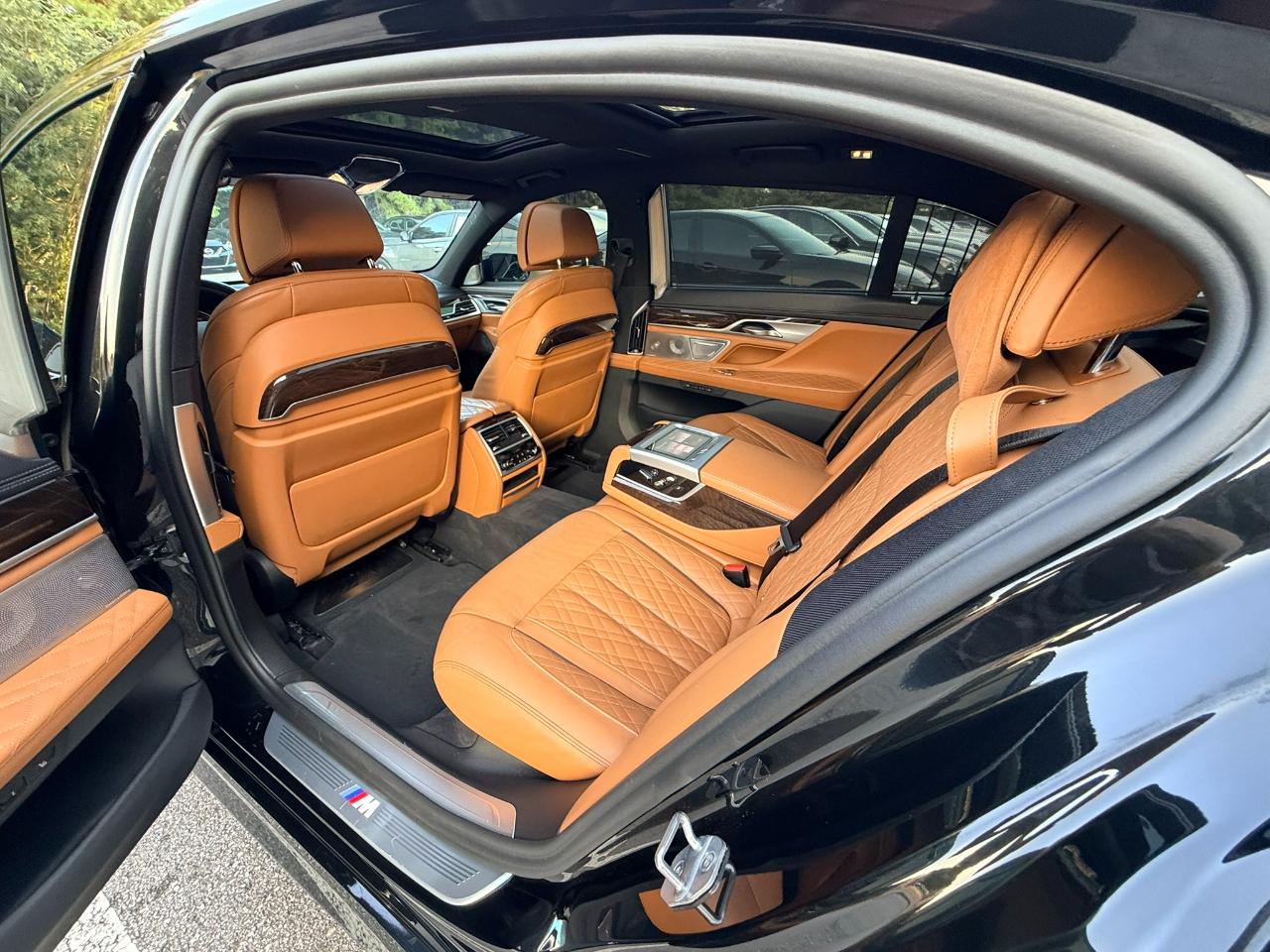 BMW 7-Series 750i xDrive 2020