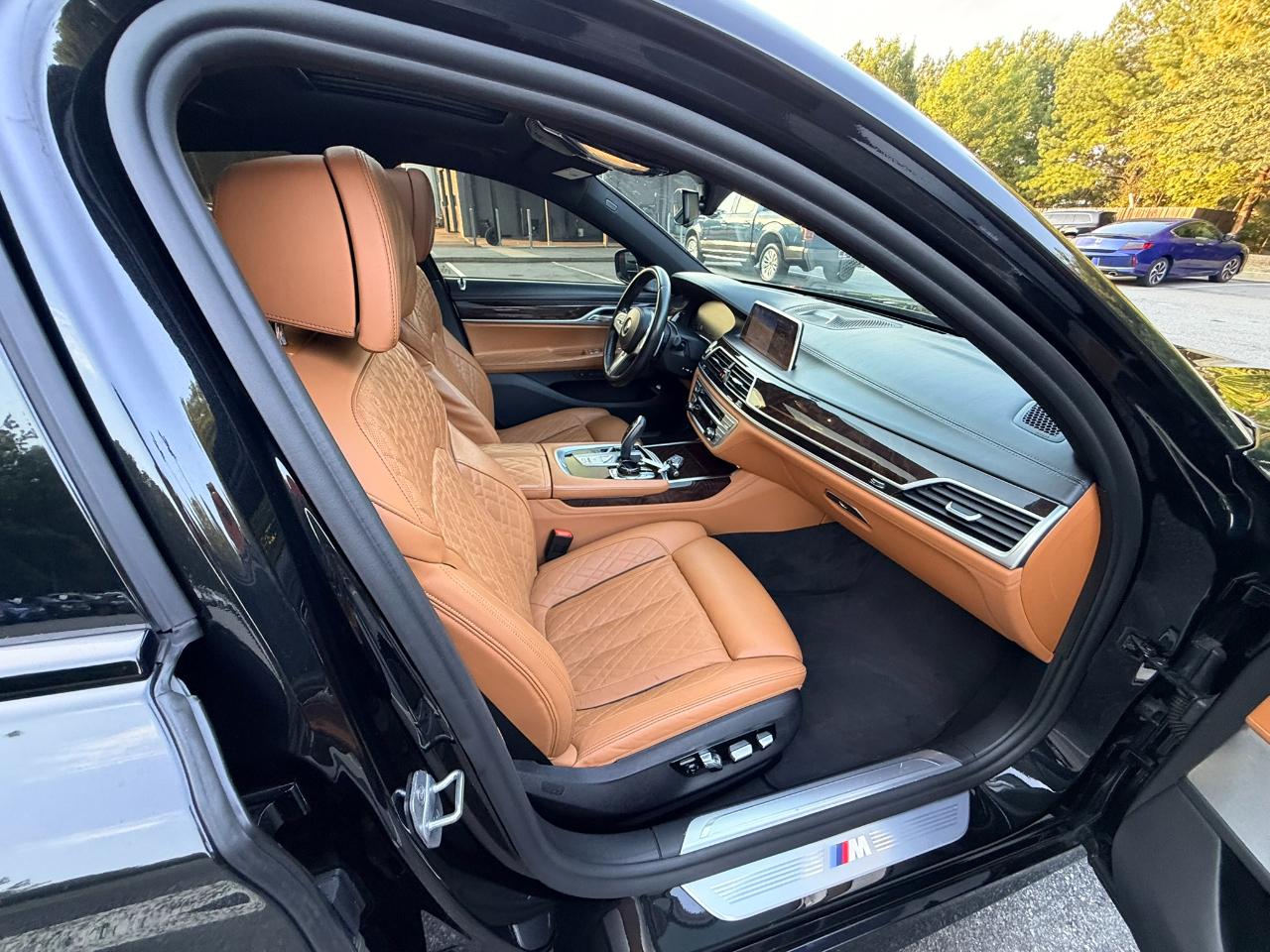 BMW 7-Series 750i xDrive 2020