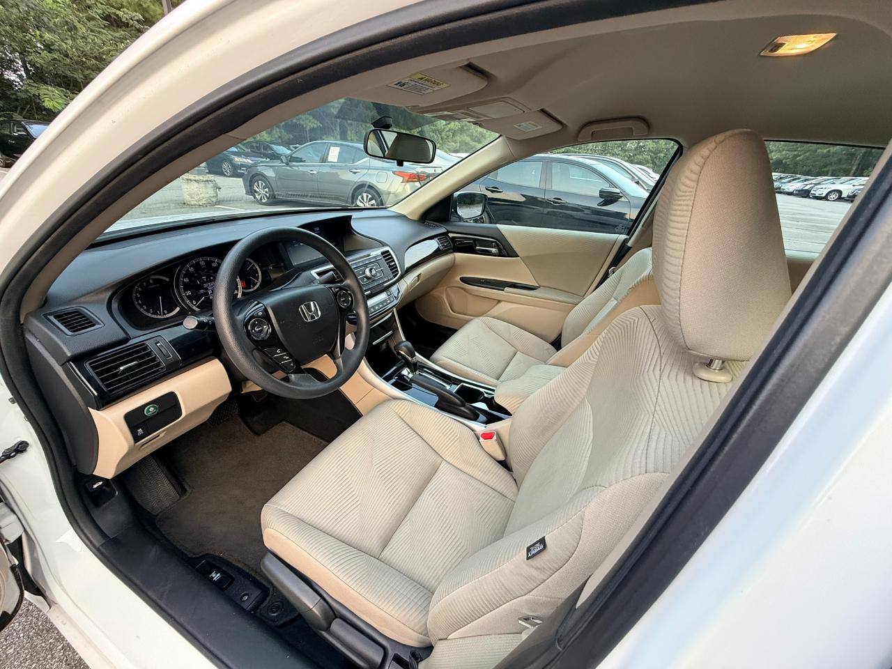 Honda Accord LX Sedan CVT 2016