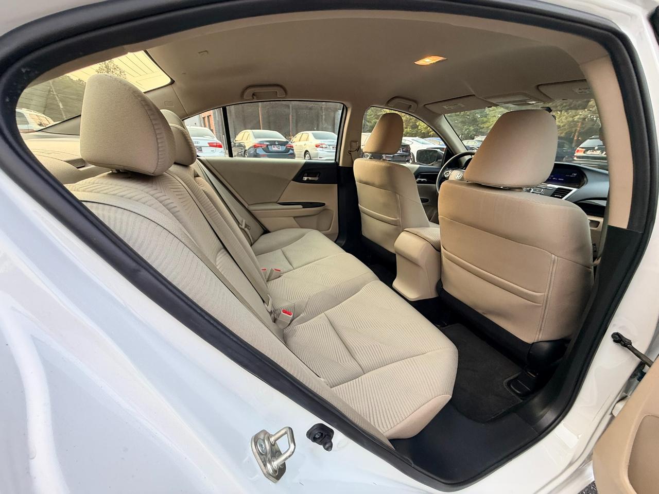 Honda Accord LX Sedan CVT 2016