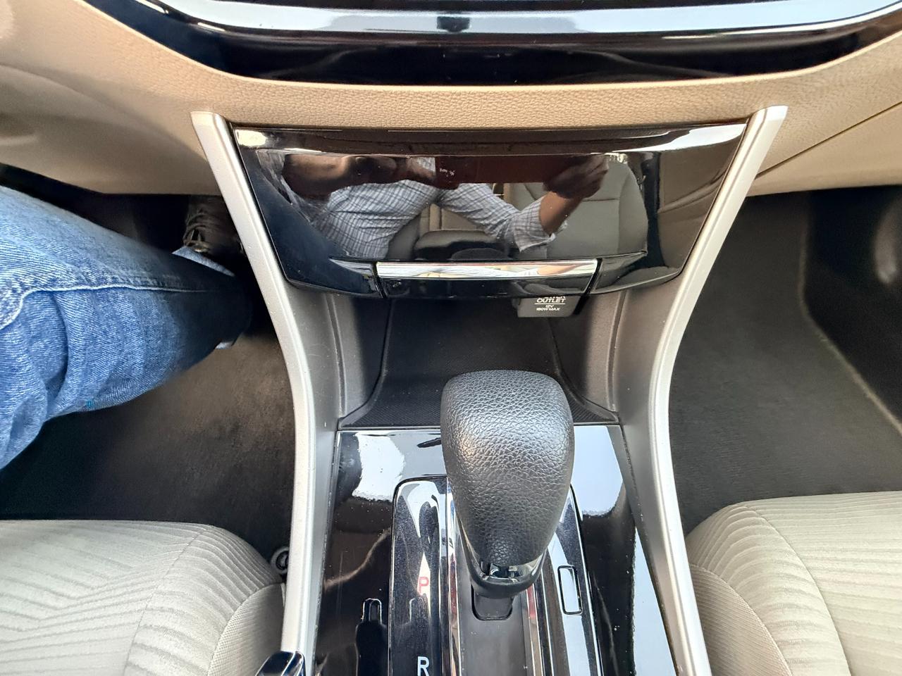 Honda Accord LX Sedan CVT 2016