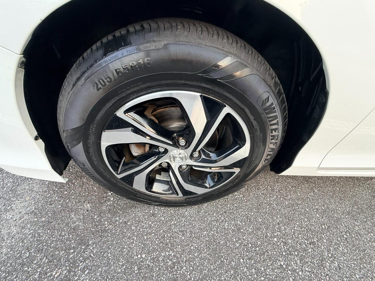 Honda Accord LX Sedan CVT 2016