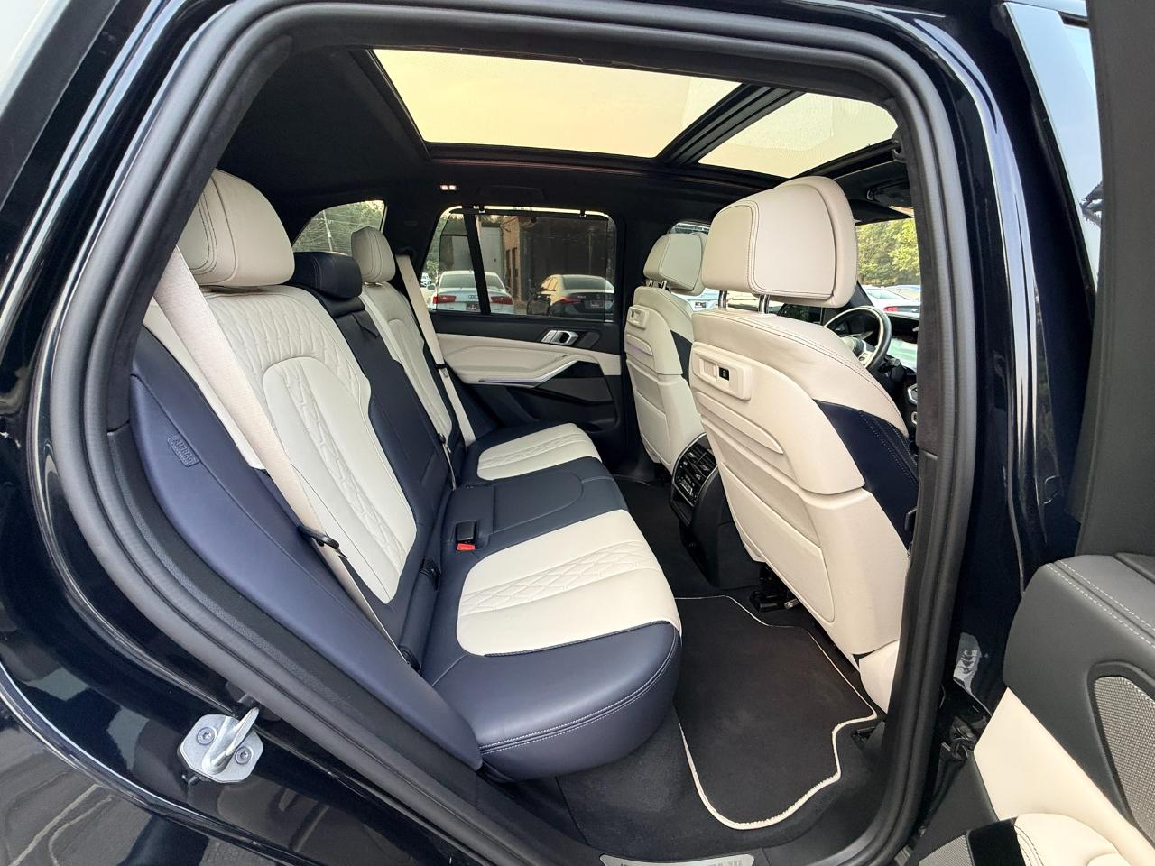 BMW X5 M50i 2021