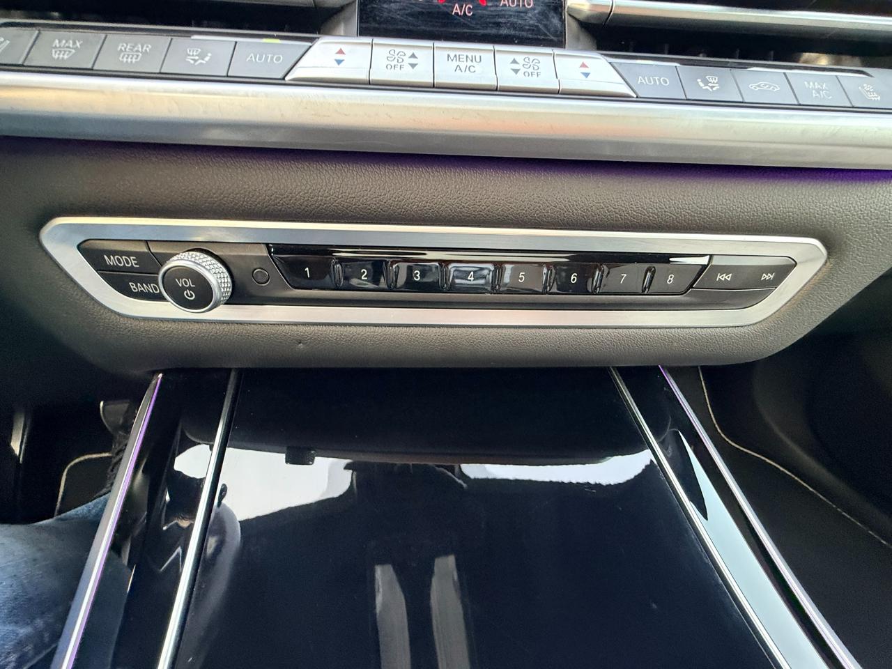 BMW X5 M50i 2021