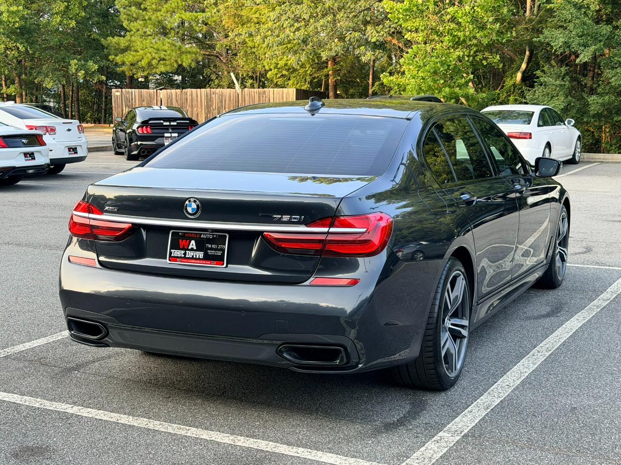 BMW 7-Series 750i xDrive 2019