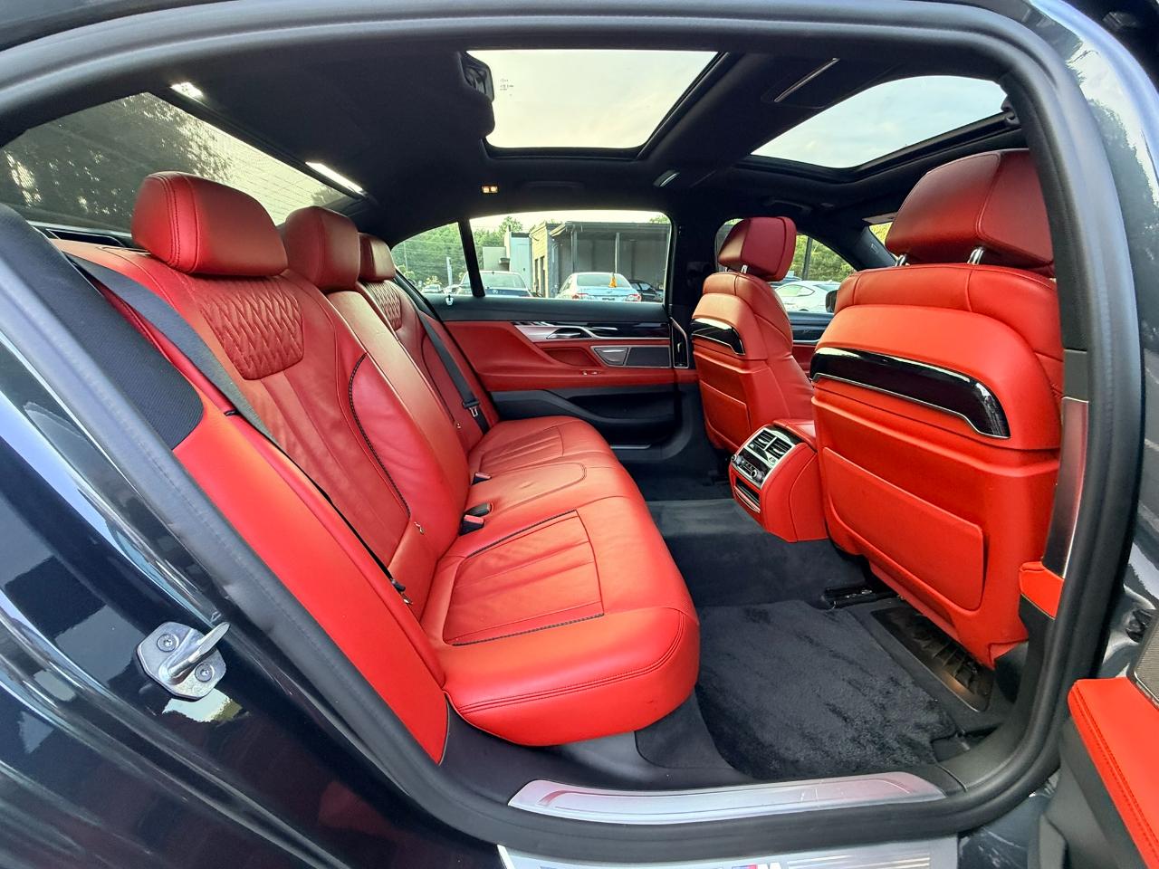 BMW 7-Series 750i xDrive 2019