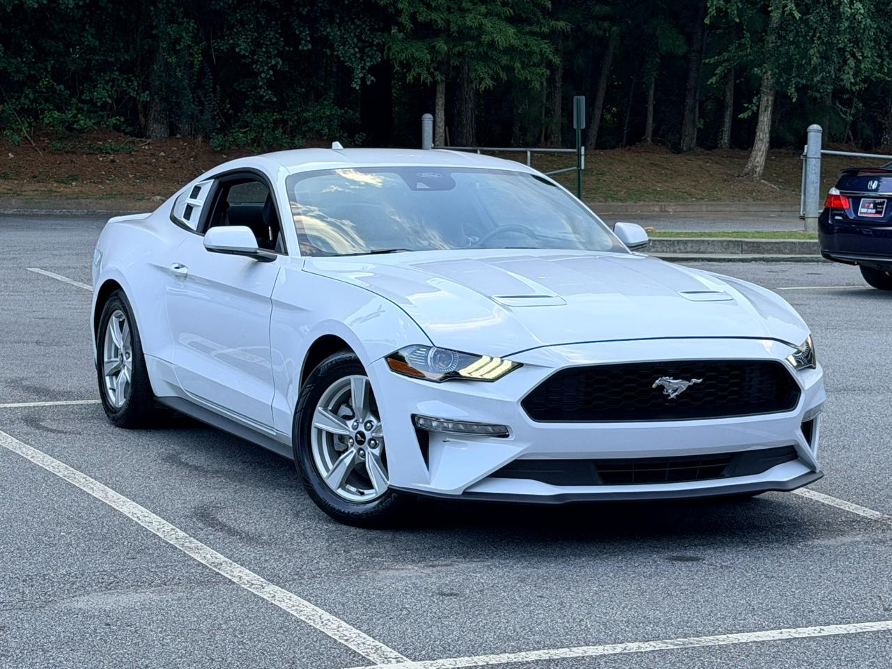 Ford Mustang EcoBoost Coupe 2022