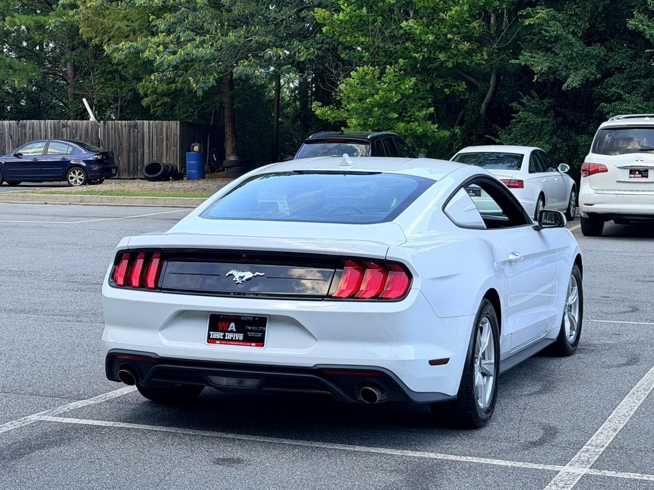 Ford Mustang EcoBoost Coupe 2022