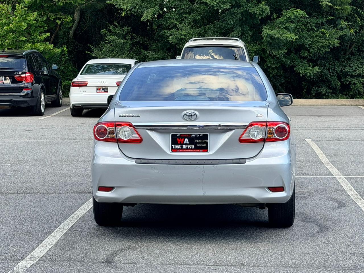 Toyota Corolla LE 4-Speed AT 2013
