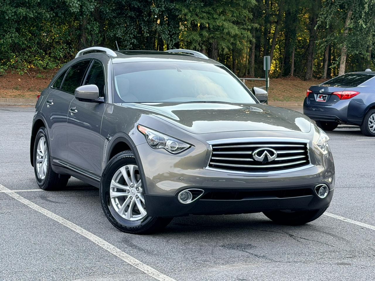 Infiniti QX70 Base 2016