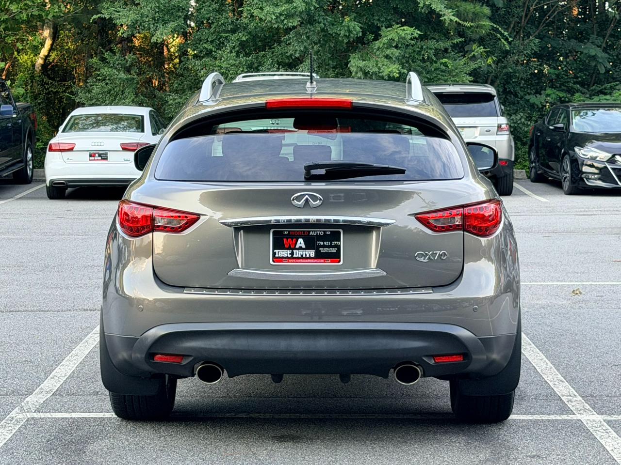 Infiniti QX70 Base 2016