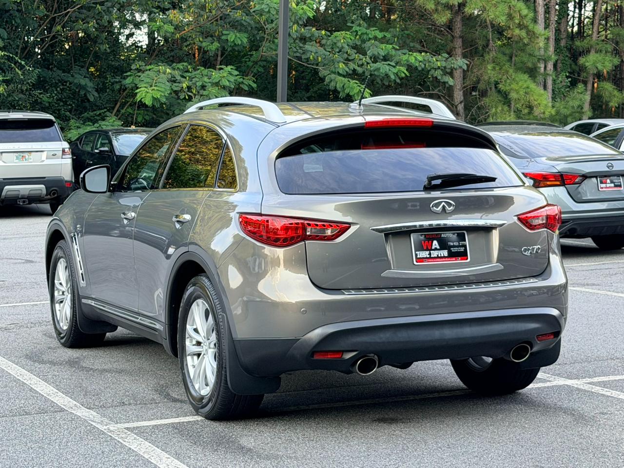 Infiniti QX70 Base 2016