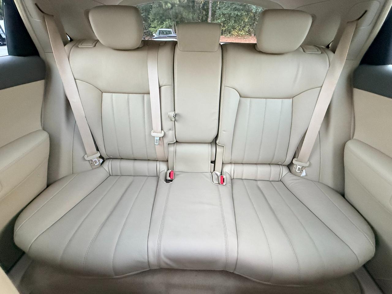 Infiniti QX70 Base 2016