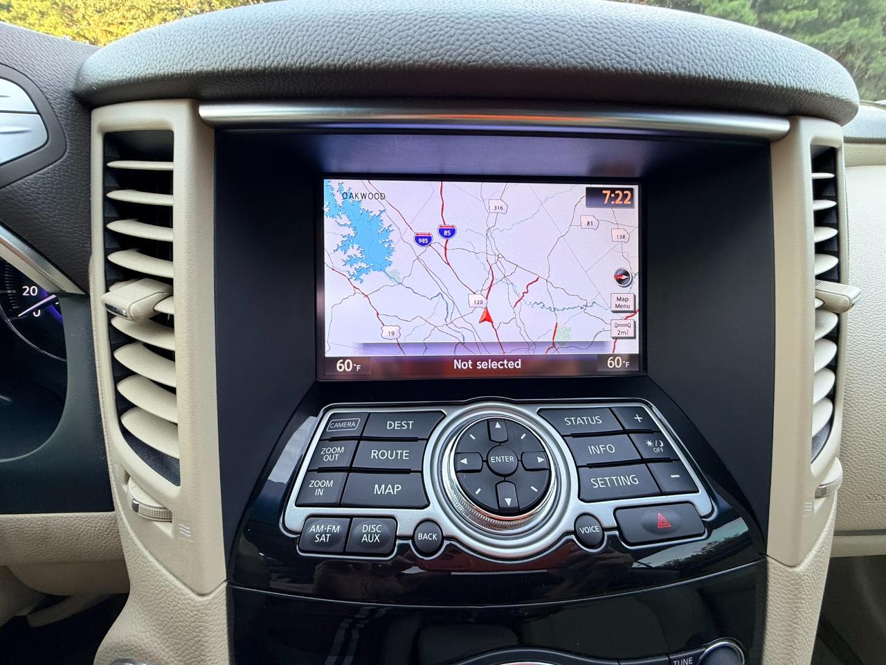 Infiniti QX70 Base 2016