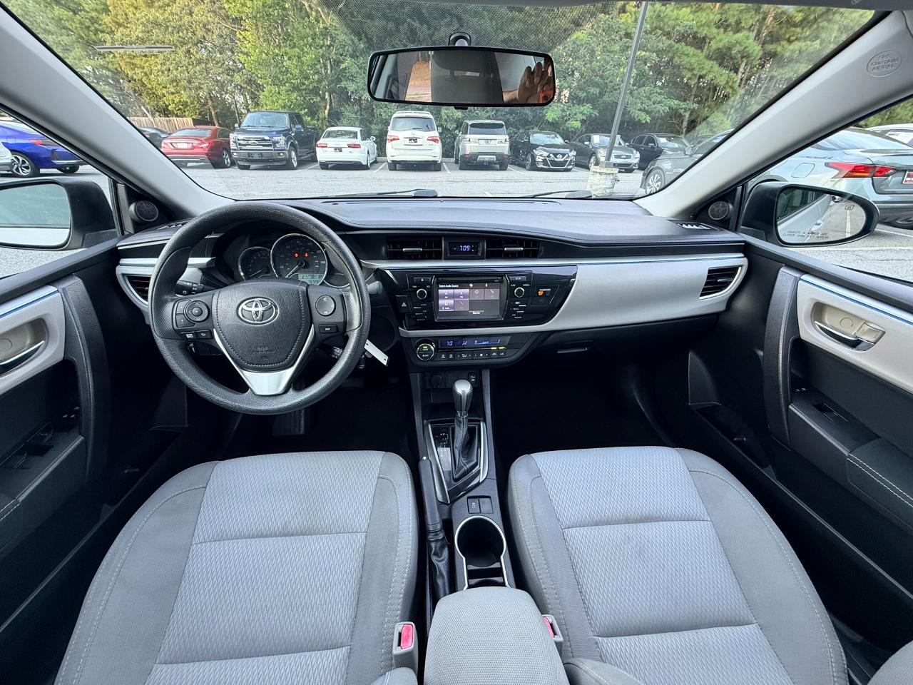 Toyota Corolla LE CVT 2016