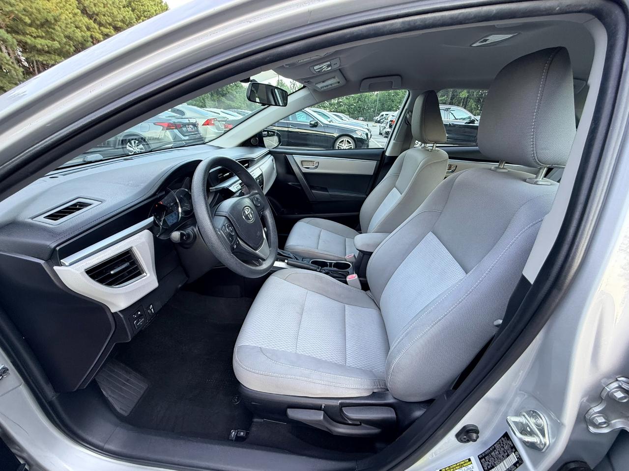 Toyota Corolla LE CVT 2016
