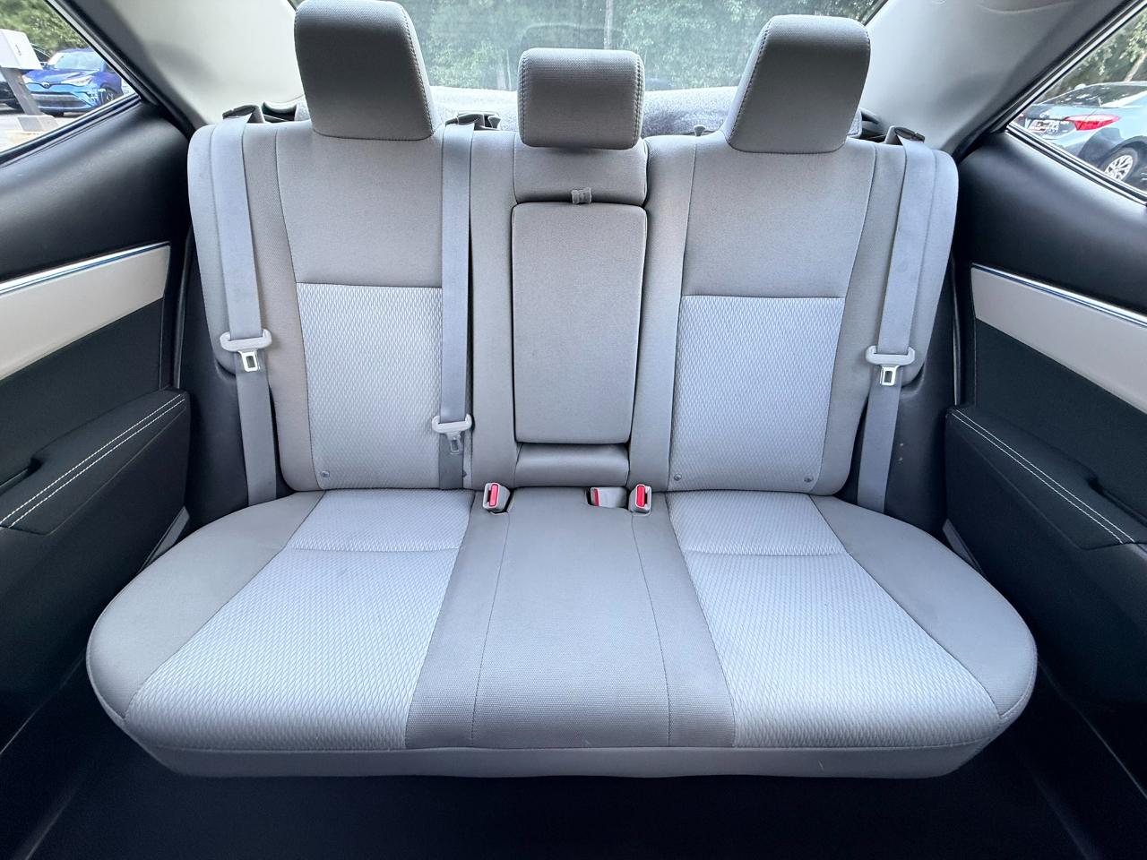 Toyota Corolla LE CVT 2016