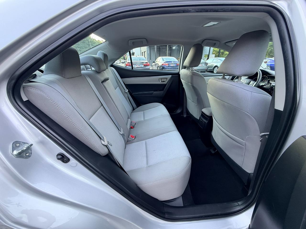 Toyota Corolla LE CVT 2016