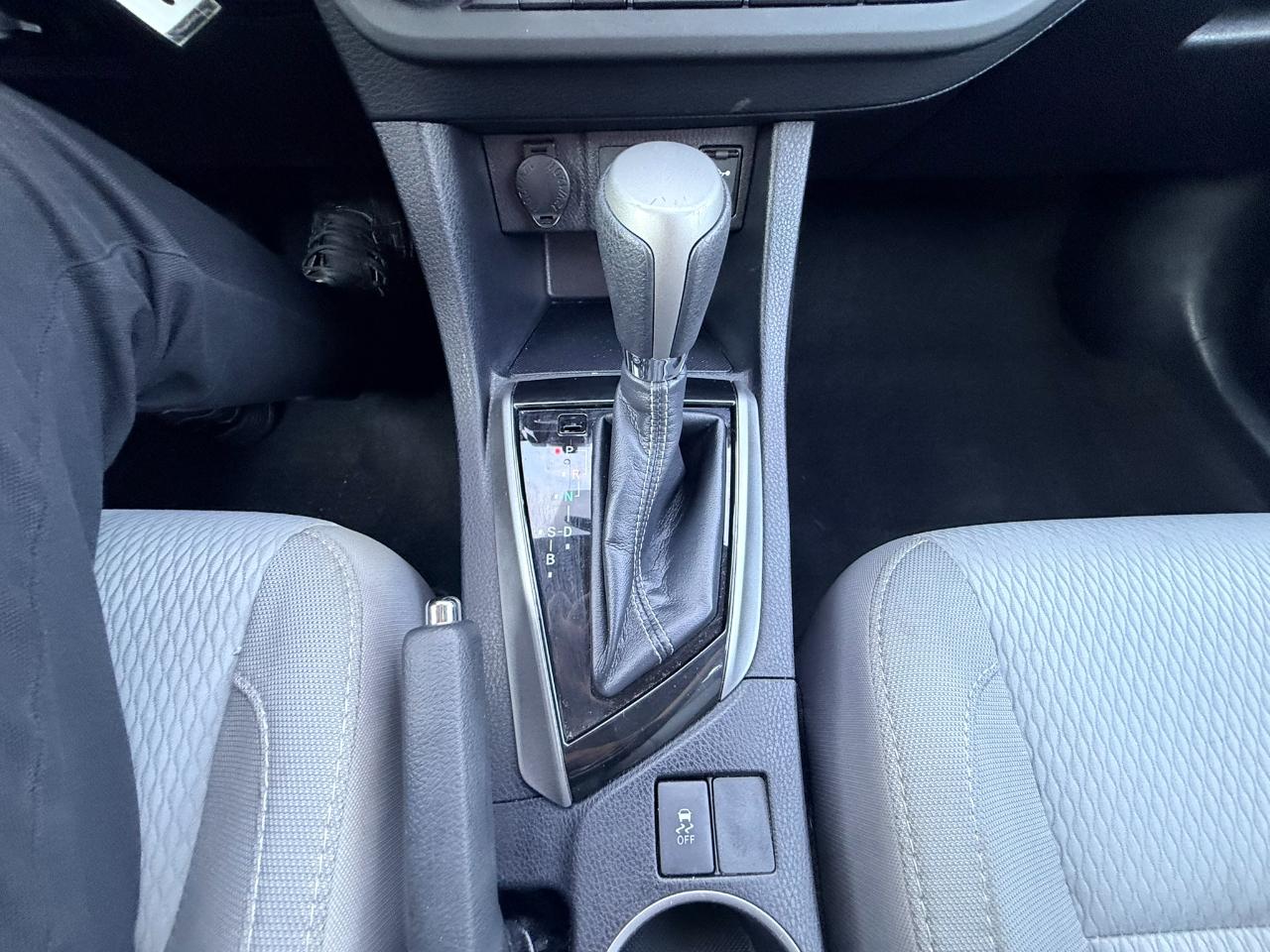 Toyota Corolla LE CVT 2016