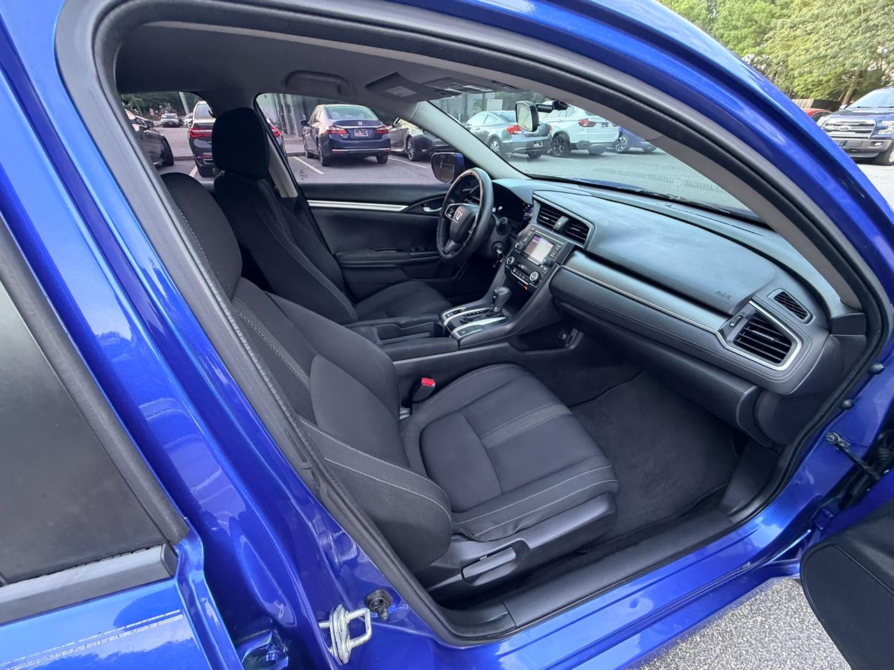 Honda Civic LX Sedan CVT 2018