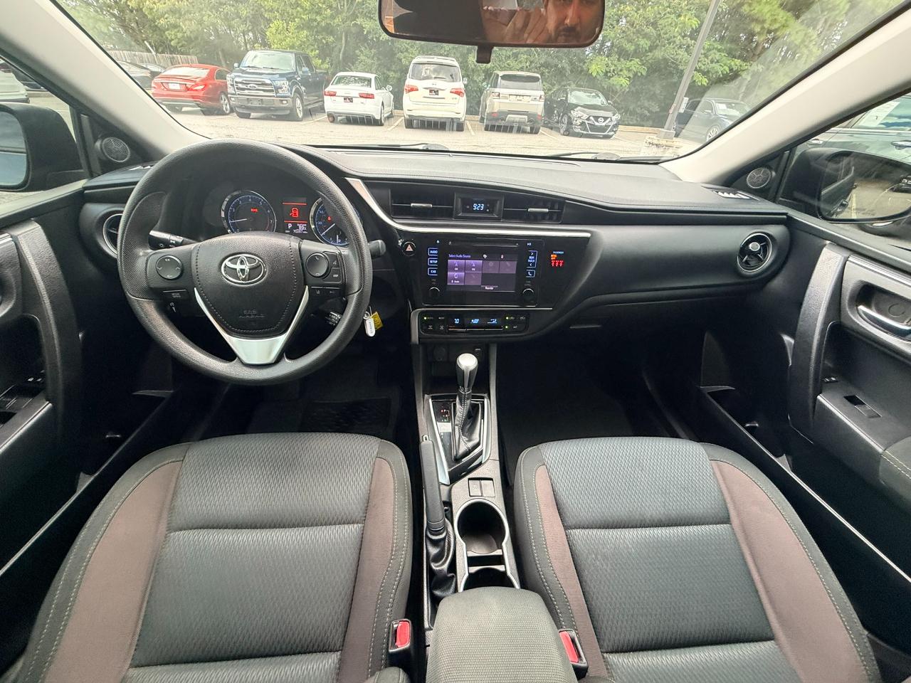 Toyota Corolla LE CVT 2019