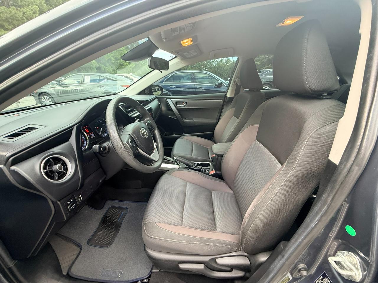 Toyota Corolla LE CVT 2019